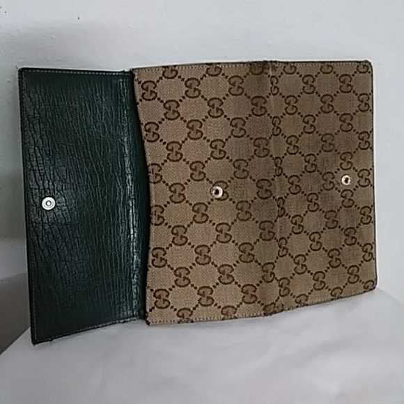 AUTHENTIC GUCCI WALLET - Picture 4 of 7
